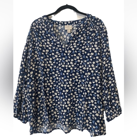 NWOT St. John’s Bay Floral Blouse Navy Print Size XXL - Picture 1 of 5